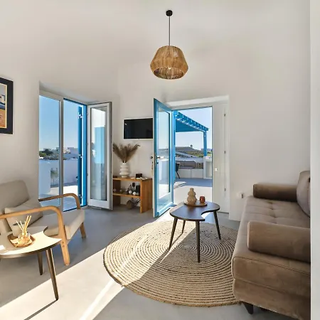 Casazu * Naousa (Paros)